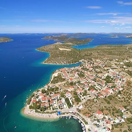 Daire With Parking Spaces Grebastica, Sibenik - 4312 Brodarica (Sibenik-Knin)