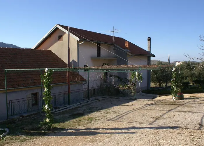 With Parking Spaces Grebastica, Sibenik - 4312 * Brodarica (Sibenik-Knin)