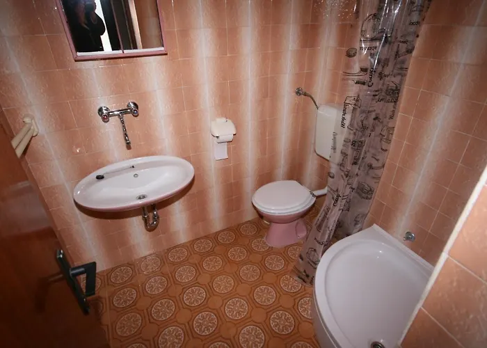 With Parking Spaces Grebastica, Sibenik - 4312 Brodarica (Sibenik-Knin)